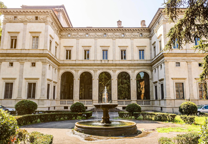 Renaissance Pleasure Palace - Image 6