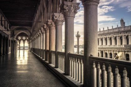 The Splendors of Venice - Image 7