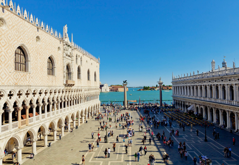 "La Torre Dell' Orologio (Clock Tower)" in Piazza San Marco - Image 6