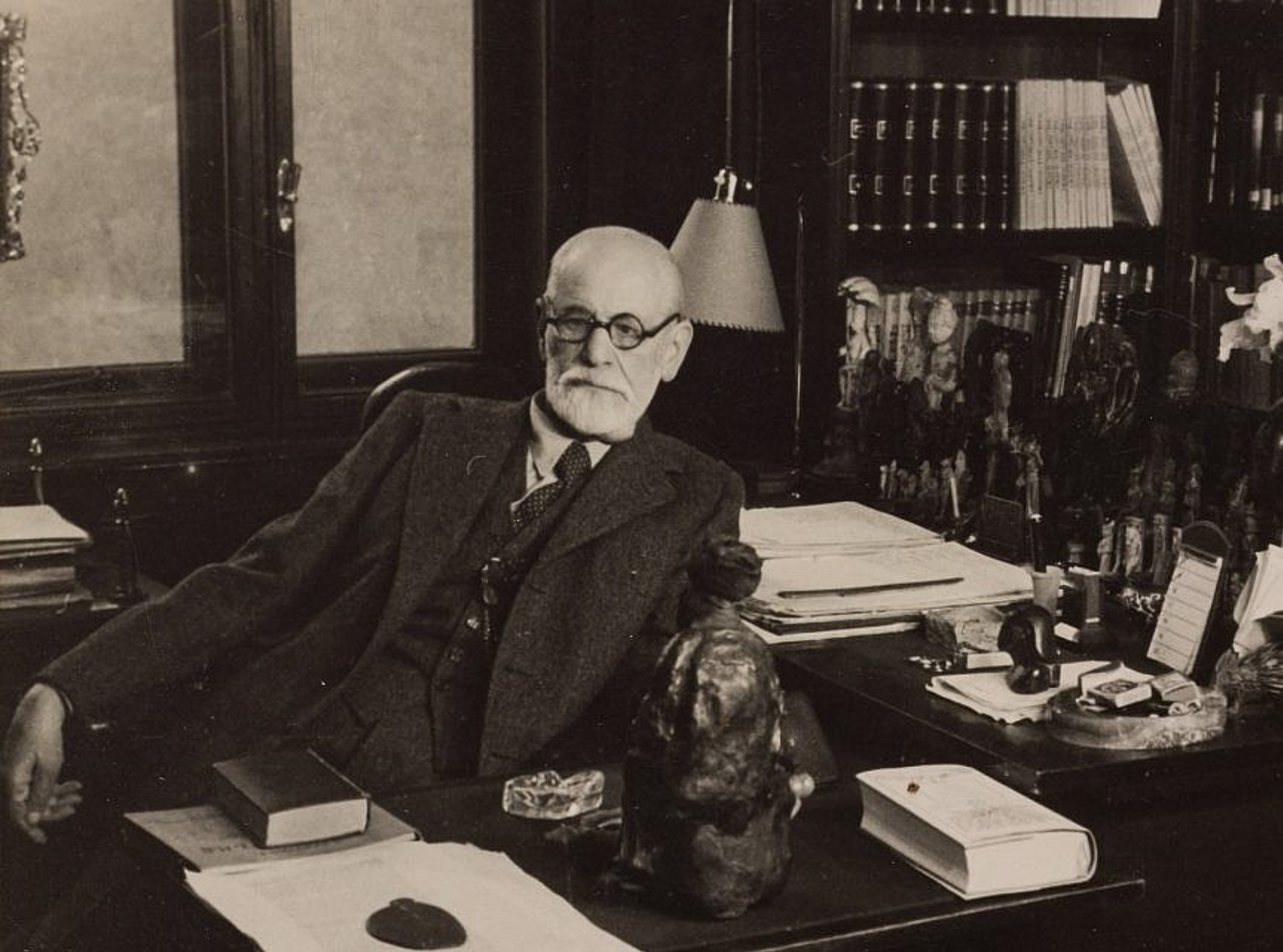 Sigmund Freud - Image 2